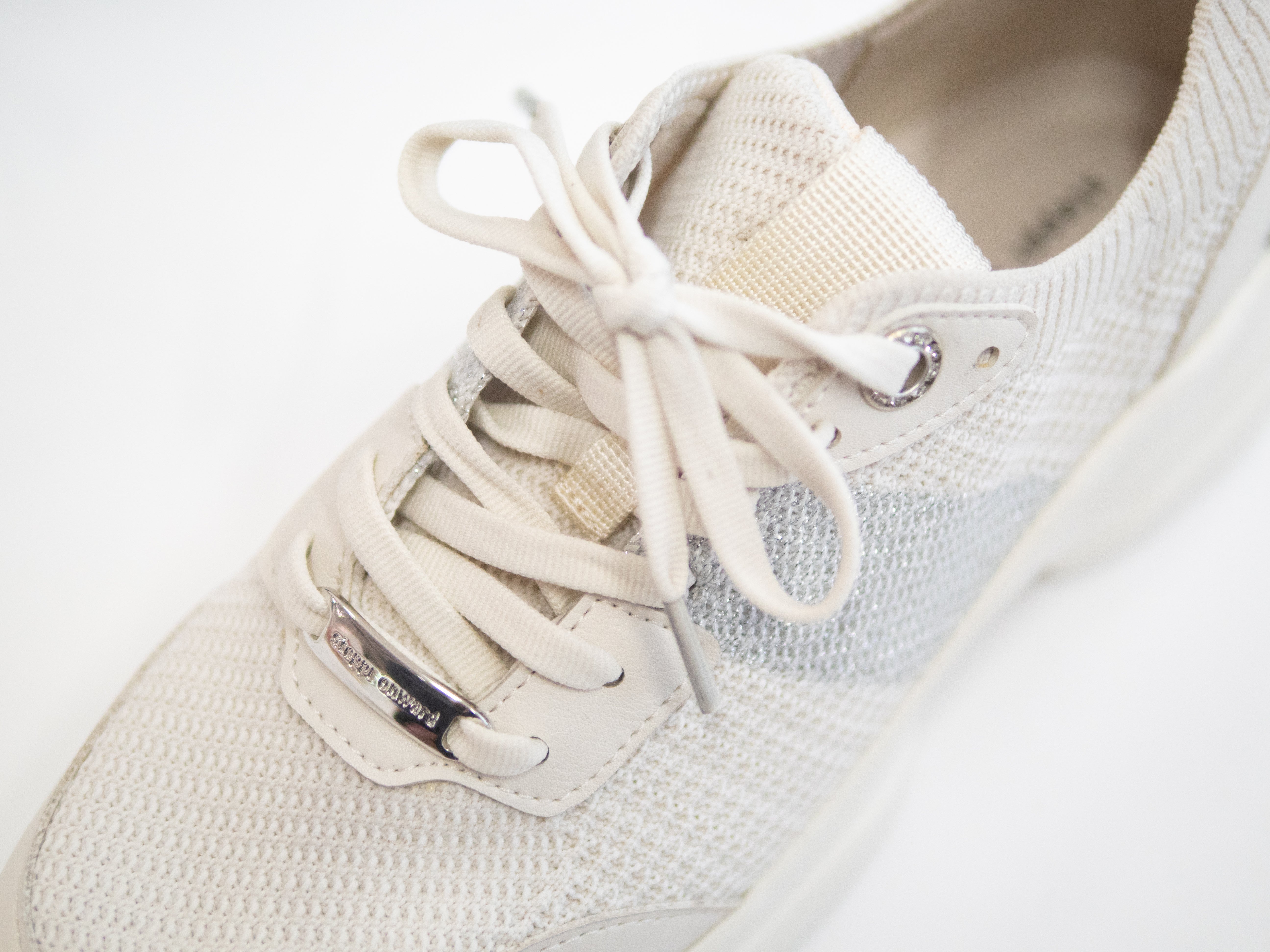 ボリュームソール スニーカー【オフホワイト】