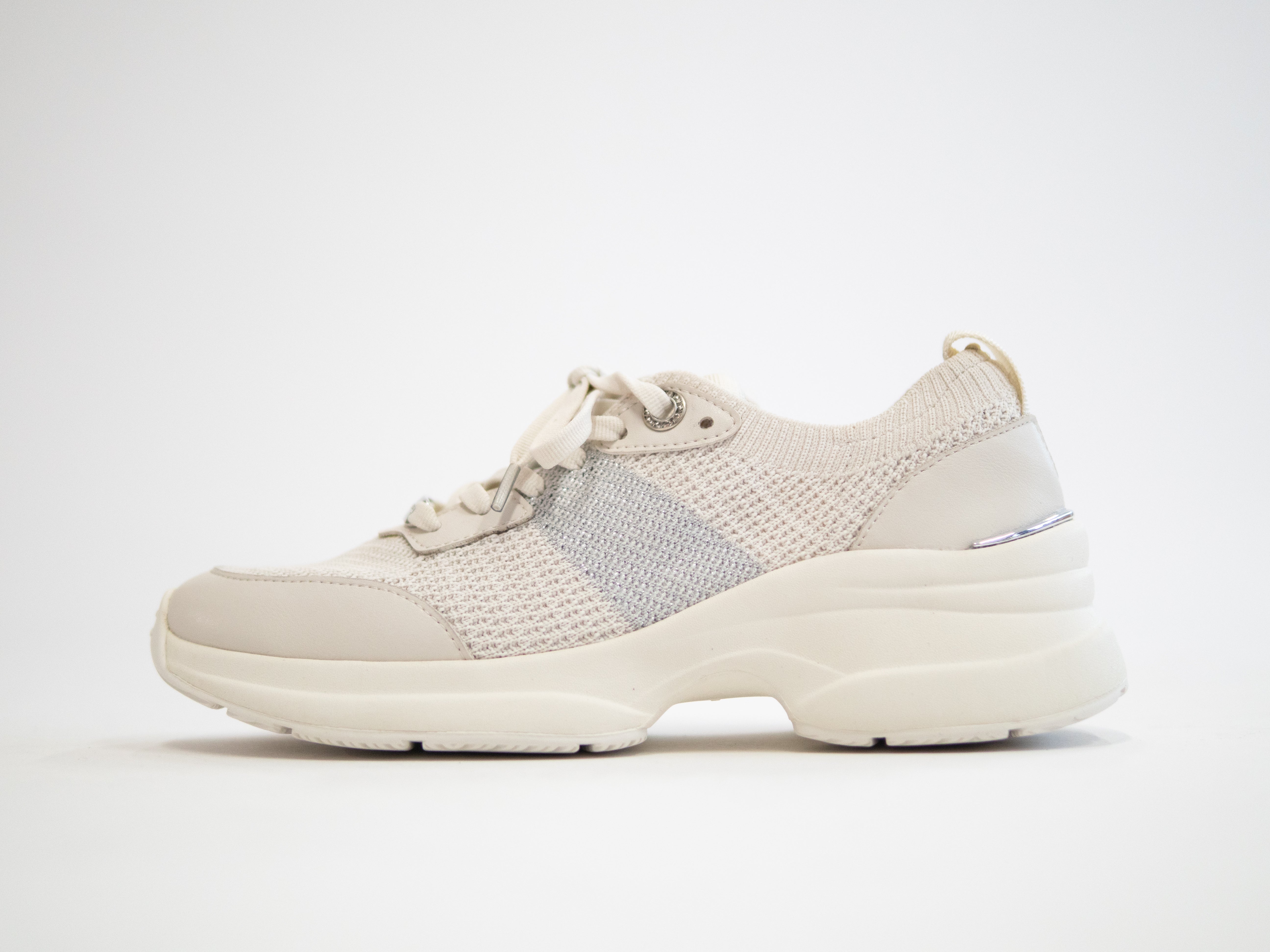 ボリュームソール スニーカー【オフホワイト】