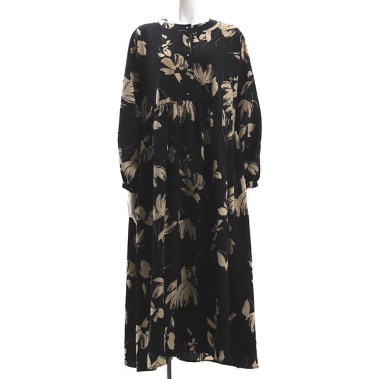 シルバーボタン花柄ワンピース