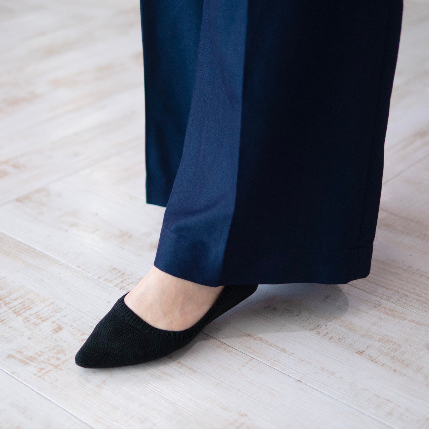 ベーシック ポインテッド パンプス【ブラック】